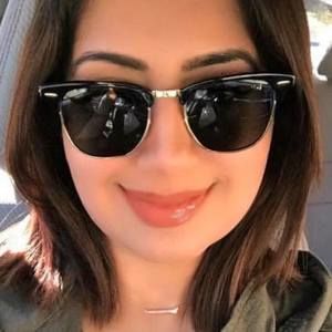 Meet your Posher, Tasnim